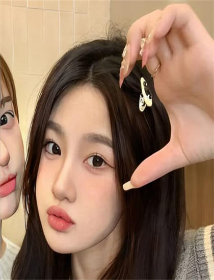 美容室的待遇5HD中文_隆胸視頻