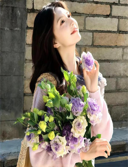 小发廊妓女很紧在线播放_全球禁播的二十部电影有哪些_空姐法国1982电视剧在线观看